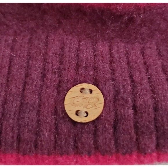 Outdoor Research Women's Lambswool Trista Beanie Hat Cap Red Pink Fuchsia - Picture 2 of 6